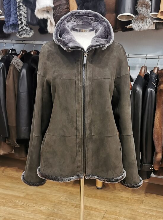 Chaqueta Reversible con capucha
