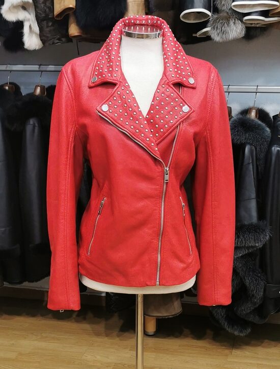 Biker Sira Tachas