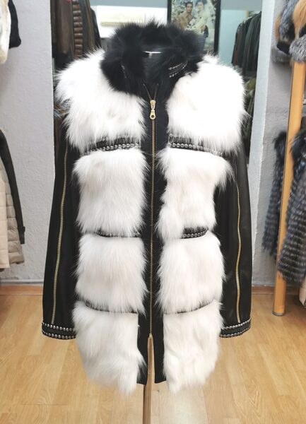 Abrigo Nappa/Fox con detalles